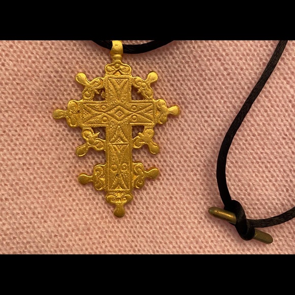 Goldtone Antique Cross on Black silk cord - Picture 3 of 6